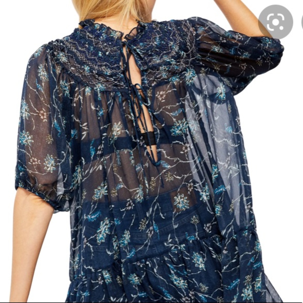 Free People Keeping Up With Kara Tunic - Picture 3 of 14